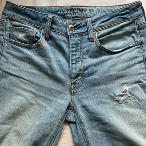 American Eagle mom jeans